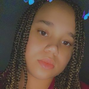 Meet your Posher, Di’ana